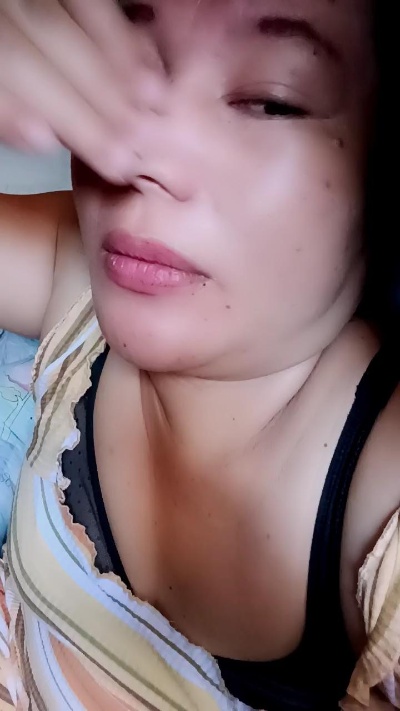 Mystica40 live cam on Cam4