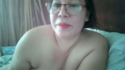 Mystica40 live cam on Cam4