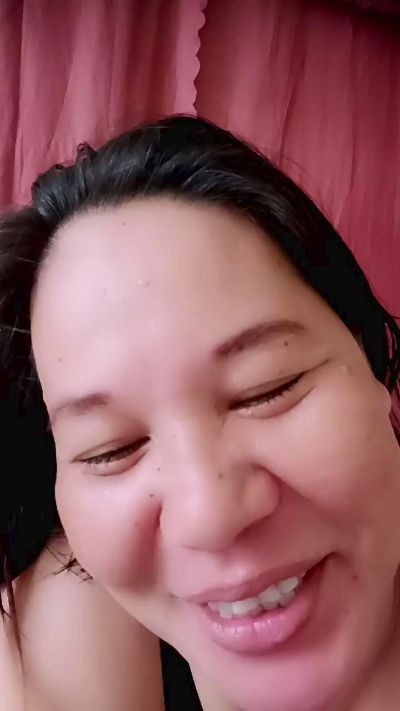 Mystica40 live cam on Cam4