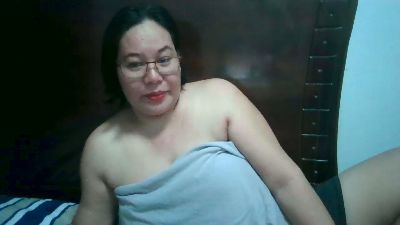 Mystica40 live cam on Cam4