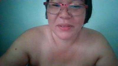 Mystica40 live cam on Cam4
