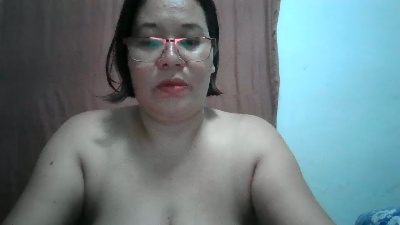 Mystica40 live cam on Cam4
