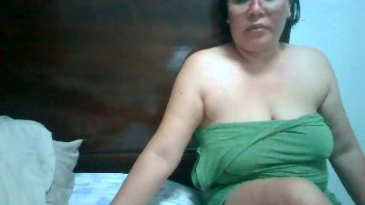 Mystica40 live cam on Cam4