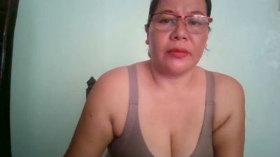 Mystica40 live cam on Cam4