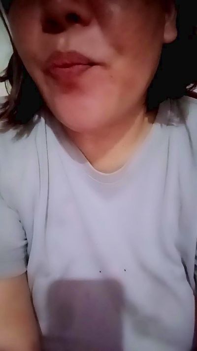 Mystica40 live cam on Cam4