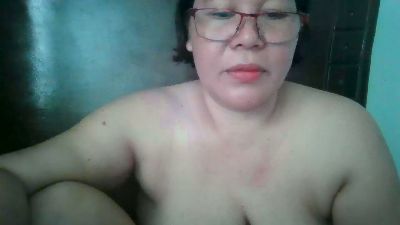 Mystica40 live cam on Cam4