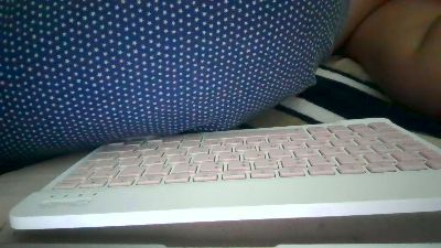 Mystica40 live cam on Cam4
