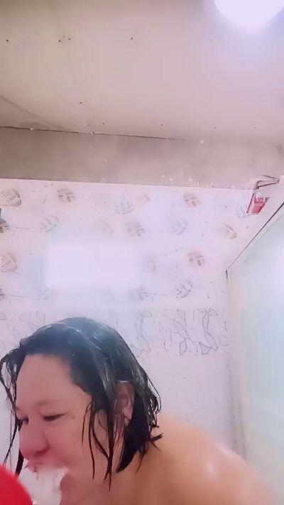 Mystica40 live cam on Cam4