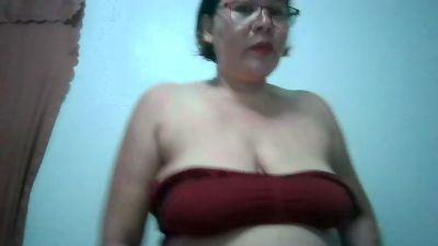 Mystica40 live cam on Cam4