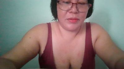 Mystica40 live cam on Cam4