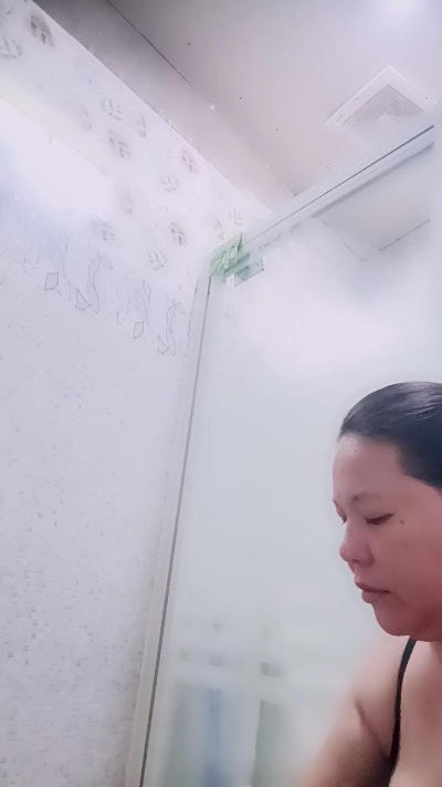Mystica40 live cam on Cam4