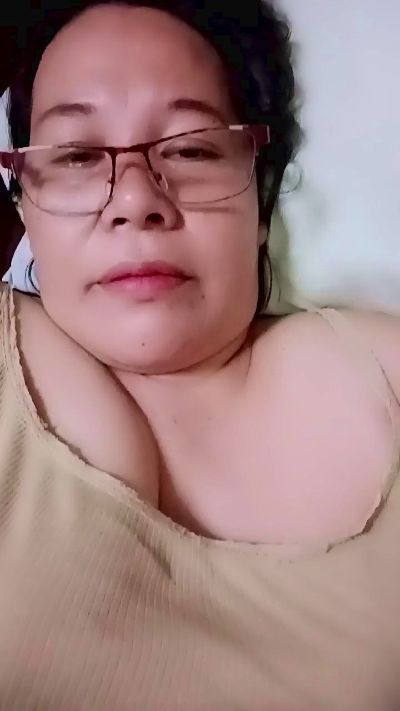 Mystica40 live cam on Cam4