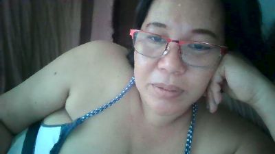Mystica40 live cam on Cam4