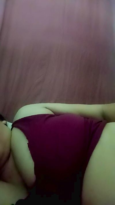 Mystica40 live cam on Cam4