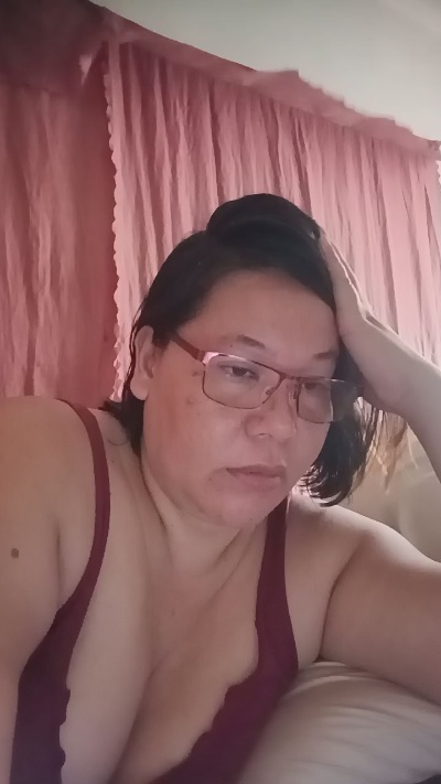 Mystica40 live cam on Cam4