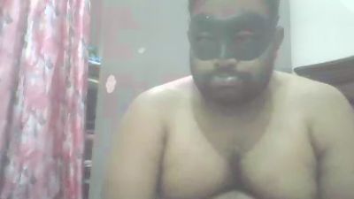 Myunfitshow33 live cam on Cam4