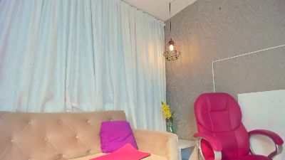 NATALI___ live cam on Cam4