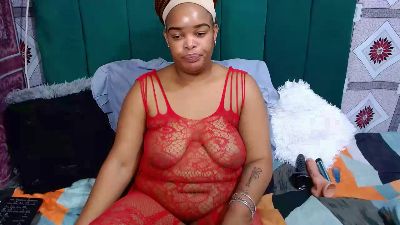 NAUGHTYSQUITER live cam on Cam4