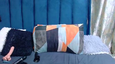 NAUGHTYSQUITER live cam on Cam4