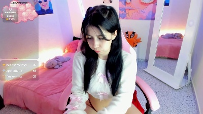 NICOL_18 live cam on Cam4