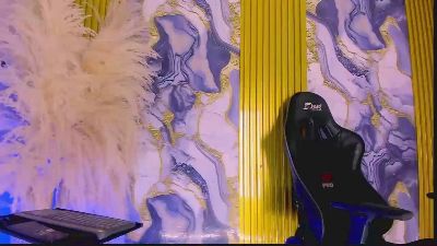 NIO_KLOUDS live cam on Cam4