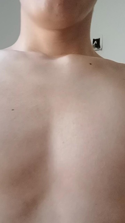 NOVINHOMUDO live cam on Cam4