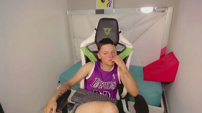 NYC_BBY live cam on Cam4