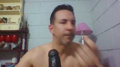 NachoRJ live cam on Cam4