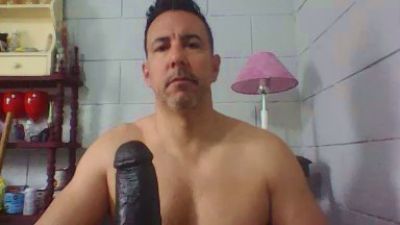 NachoRJ live cam on Cam4