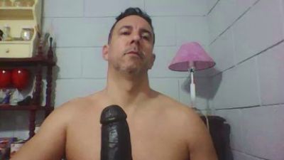 NachoRJ live cam on Cam4
