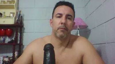 NachoRJ live cam on Cam4