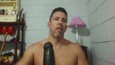 NachoRJ live cam on Cam4
