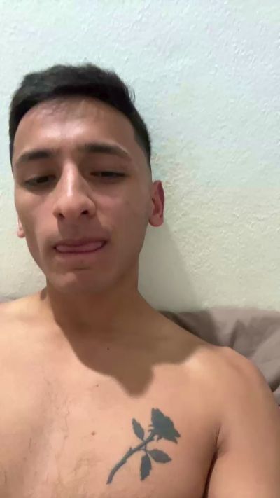 Nachomas live cam on Cam4