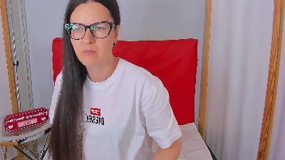 NadiaFantasy live cam on Cam4