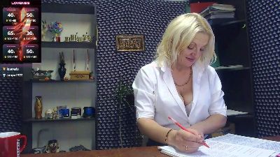 Nadin_slut live cam on Cam4