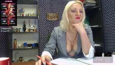 Nadin_slut live cam on Cam4
