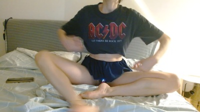 NadineMorandi live cam on Cam4