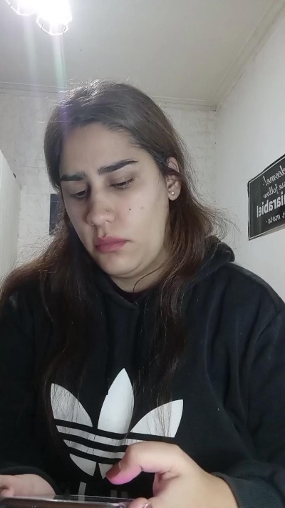 Nahiarabiel live cam on Cam4