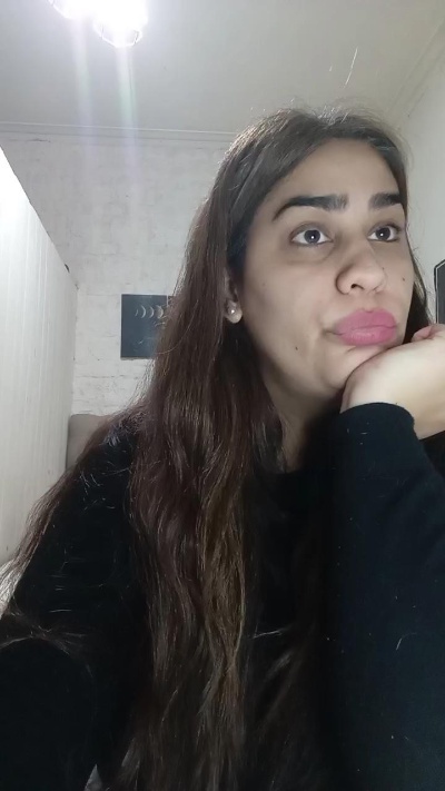 Nahiarabiel live cam on Cam4