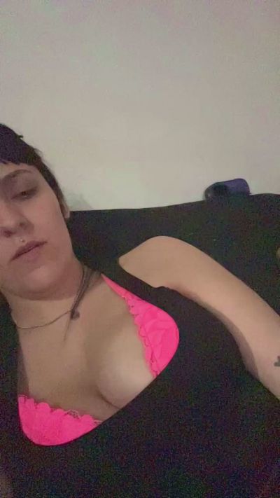 Nahirrrr live cam on Cam4