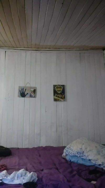 Naiara31 live cam on Cam4