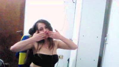 Naiara31 live cam on Cam4