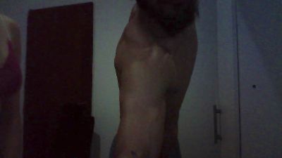 Naiara31 live cam on Cam4