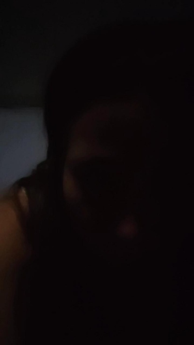 Naiara31 live cam on Cam4
