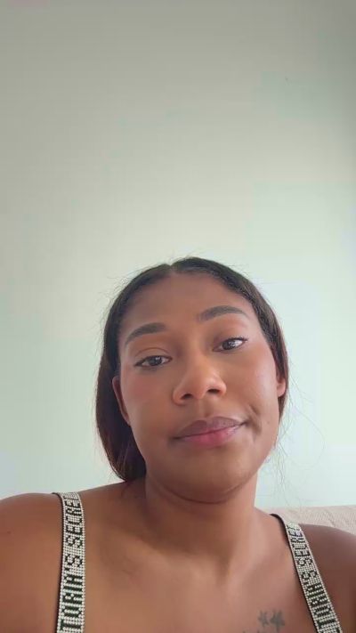 Nairobys live cam on Cam4