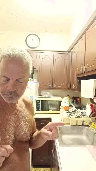 NakedG live cam on Cam4
