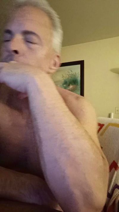 NakedG live cam on Cam4