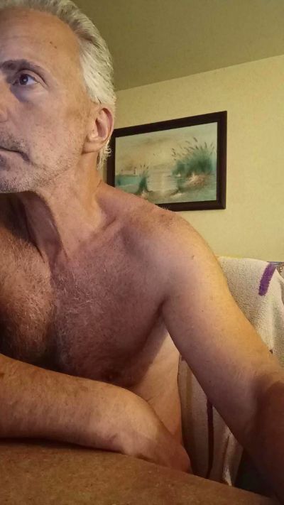 NakedG live cam on Cam4