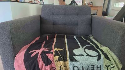 Nakedlio live cam on Cam4