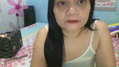 Nala_Summer live cam on Cam4